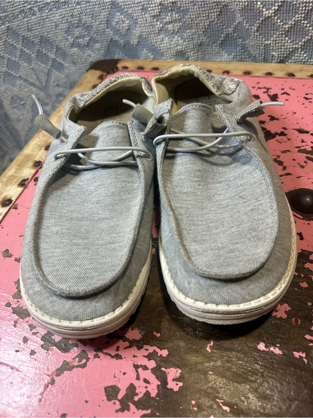 HEY DUDE women’s grey sz 10